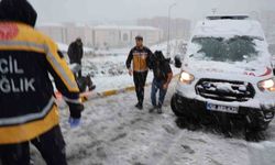 Kırşehir’e komşu ilde işçi servisi takla attı: 14 Yaralı