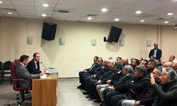 Kaman'da köy muhtarlarıyla toplantı yapıldı