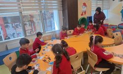 Aşık Paşa Kütüphanesi’nden miniklere eğlenceli kitap ve masal etkinliği