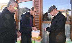 Başkan Ekicioğlu, Kır-Köy’de arıcılarla buluştu