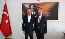 Özgür Özel 4. Başkan seçildi!