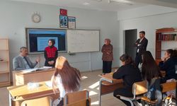 Kırşehir Çiçekdağ’da sınıf sınıf eğitim takibi