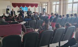 Kırşehir’de öğrenciler atıkların ayrıştırılmasını öğrendi