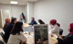 Kitap analizi gençleri bir araya getirdi