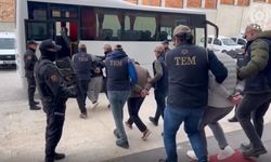 10 şüpheli tutuklandı, 20 bin dolar ele geçirildi