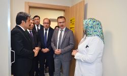 Yeni Sağlıklı Hayat Merkezi Hizmet Binasını inceledi