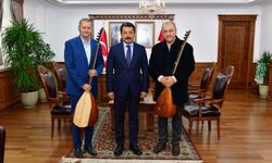 Vali’den mahalli sanatçılara teşekkür