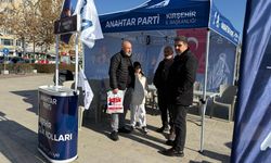 Cacabey Meydanı’nda Anahtar Parti hareketliliği başladı