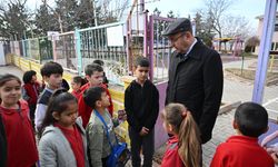 Başkan Ekicioğlu eğitim sahasında