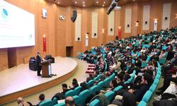 Kalite merkezli yeni adım: Üniversitede gençler için kalite okulu kapılarını açtı