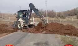 Kış öncesi köy yollarında yoğun mesai