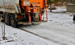 Köy yollarında ekipler sahada, ulaşım için seferberlik