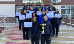 Mucur’dan Kırşehir’e voleybol zaferi