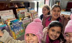 Gezici Kütüphane Kırşehir’de Öğrencilerle Buluştu