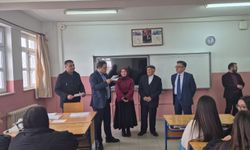 Kırşehir’de Karneler  Balcı ve Yalçınkaya’dan