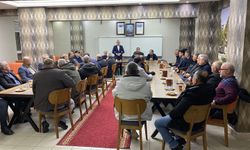 Başkan Çanakçı hemşehrileriyle aynı masada