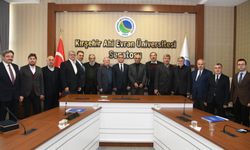 Cerrahi ve anatomi uzmanlarına vefa dolu tören