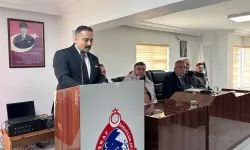 Rekor oy farkı ile yeniden başkan seçildi