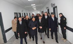 Vali Demiryürek Mucur Devlet Hastanesi'de
