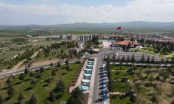 Kaman'da Dadaloğlu Millet Bahçesi Yoğun İlgi Görüyor