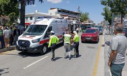 Kırşehir Terme Caddesi’nde Otomobil Yayaya Çarptı: 1 Yaralı!