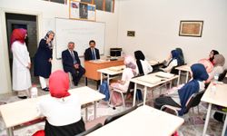 Kırşehir Valisi Demiryürek, Yaz Kur’an Kursunda Çocuklarla Buluştu