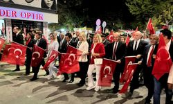Kırşehir'de meşaleler yandı, Zafer Bayramı coşkusu yaşandı