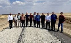 Köy yollarındaki asfalt çalışmalarına saha incelemesi
