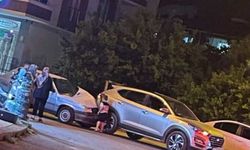 Kırşehir'de İki Otomobil Çarpıştı