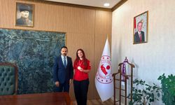 Şampiyon Boksör Yoncagül Yılmaz’a Tebrik