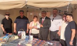 Anahtar Parti’den Kitap Fuarı Esnafına Bereket Dileği