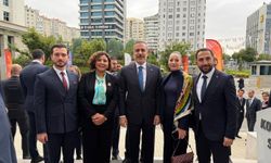 AK Parti Kırşehir İl Başkanı Seher Ünsal, Bakan Fidan ile bir araya geldi