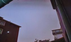 Kırşehir’de geceyi şimşekler aydınlattı!