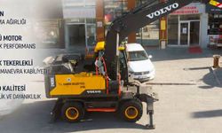 22 Tonluk Yeni Ekskavatör İlçeye Kazandırıldı