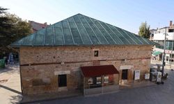 162 yıldır ayakta! Kırşehir’deki Çarşı Camii’nin dikkat çeken özelliği