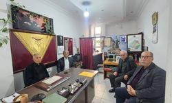 Hayati Ünsal'a teşekkür belgesi takdim edildi