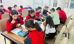 Cacabey Gençlik Merkezi'nde gençler strateji geliştiriyor!