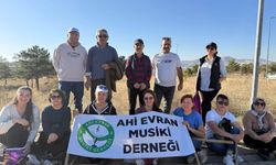 Yürüyüş yaptılar, tohum ektiler!