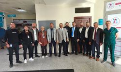 Ahmet Tekinsoy hastane çalışanlarıyla bir araya geldi