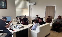 Başhekim Dr. Yaşlı Personeli Dinledi