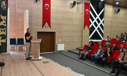 Kırşehir’de ‘Gençlik Sizin Eseriniz Projesi’ ile 303 öğretmen bilinçlendirildi