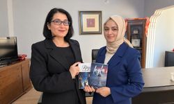 Şarkı sözlerinden kitaplara uzanan yolculuk