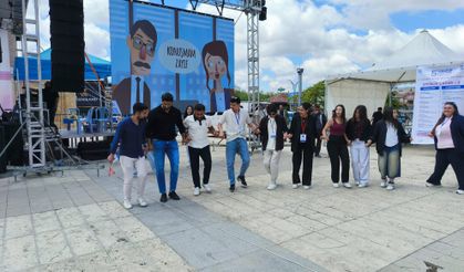Cacabey Meydanı’nda Bilim Coşkusu Halayla Taçlandı!