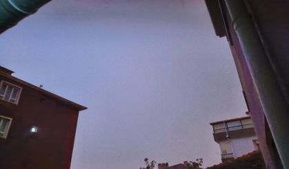 Kırşehir’de geceyi şimşekler aydınlattı!