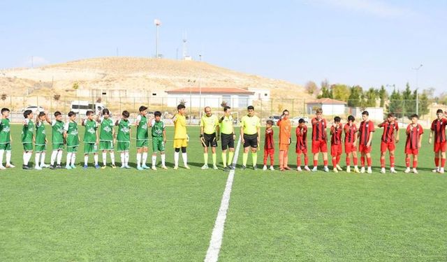 Çekişmeli geçen maç 1-1 bitti!