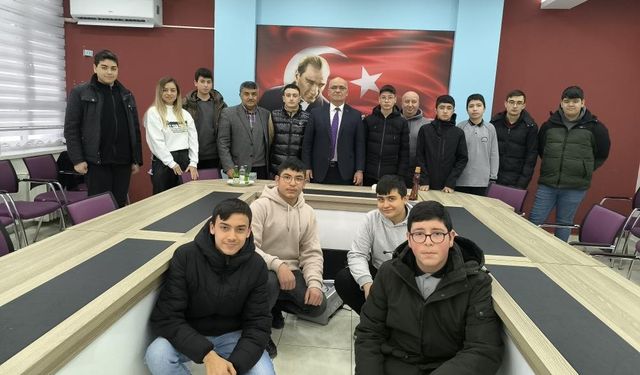 Devamsızlık yapmayan öğrenciler ödüllendiriliyor
