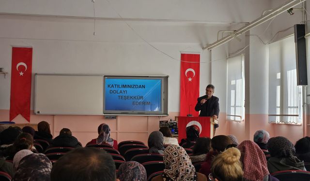 Okuma alışkanlığı ailede başlar! Mucur'da velilere özel seminer