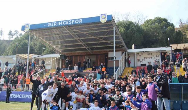Futbolcular sentetik zeminde zorlandı, maçların yeri değişti