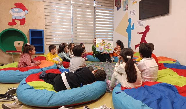 Aşık Paşa Kütüphanesi, minik okurlarını ağırladı