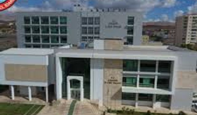 Kırşehir İl Genel Meclisi'nde gergin anlar